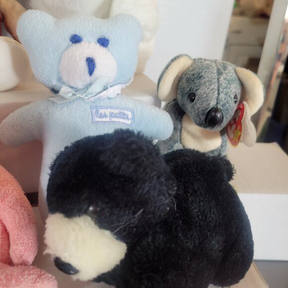 Lot of 24 Small Plush Bears - TY, Russ, Assorted Some Vintage Collectibles - Picture 14 of 16